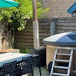 בית נופש Bauwerd12 Lo-ghis Vakantiewoning