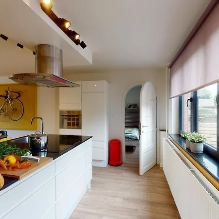 Bauwerd12 Lo-ghis Vakantiewoning * Voeren