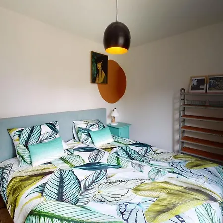 Дом отдыха Bauwerd12 Lo-ghis Vakantiewoning Вурен