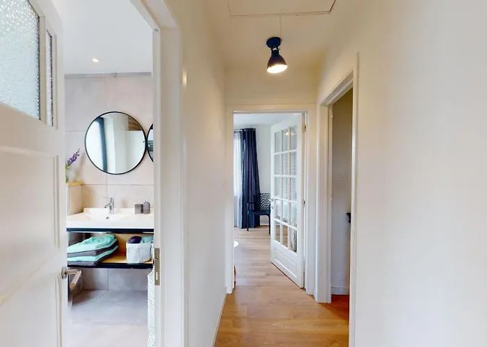 Bauwerd12 Lo-ghis Vakantiewoning *