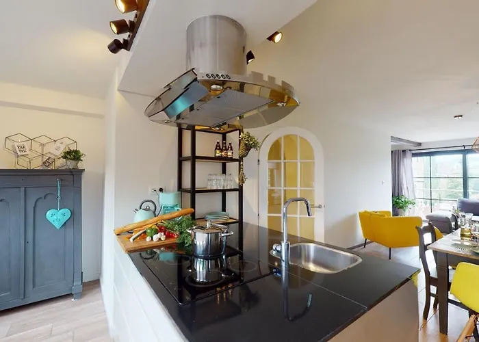 Bauwerd12 Lo-ghis Vakantiewoning Дом отдыха *