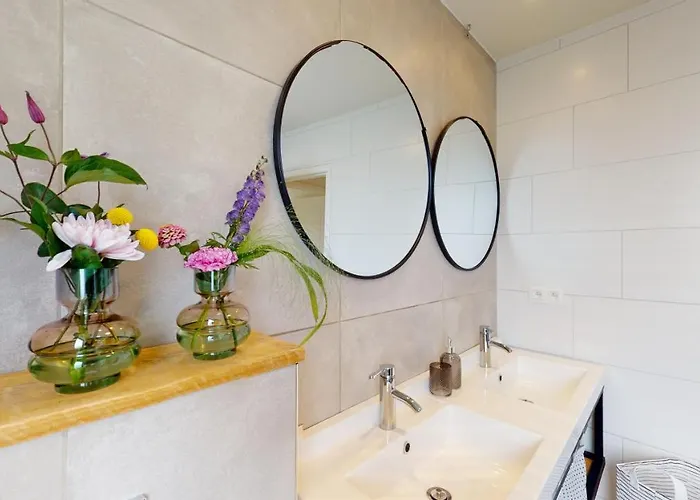 Bauwerd12 Lo-ghis Vakantiewoning