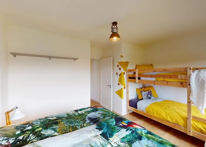 Дом отдыха Bauwerd12 Lo-ghis Vakantiewoning Вурен
